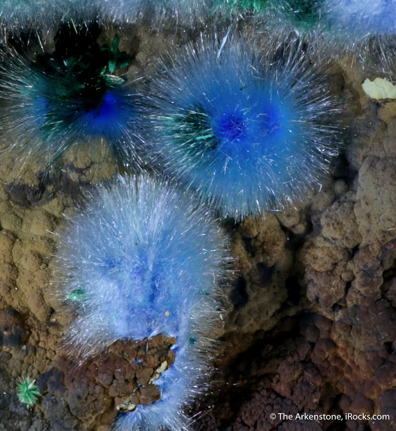 Cyanotrichite and Brochantite - image 3