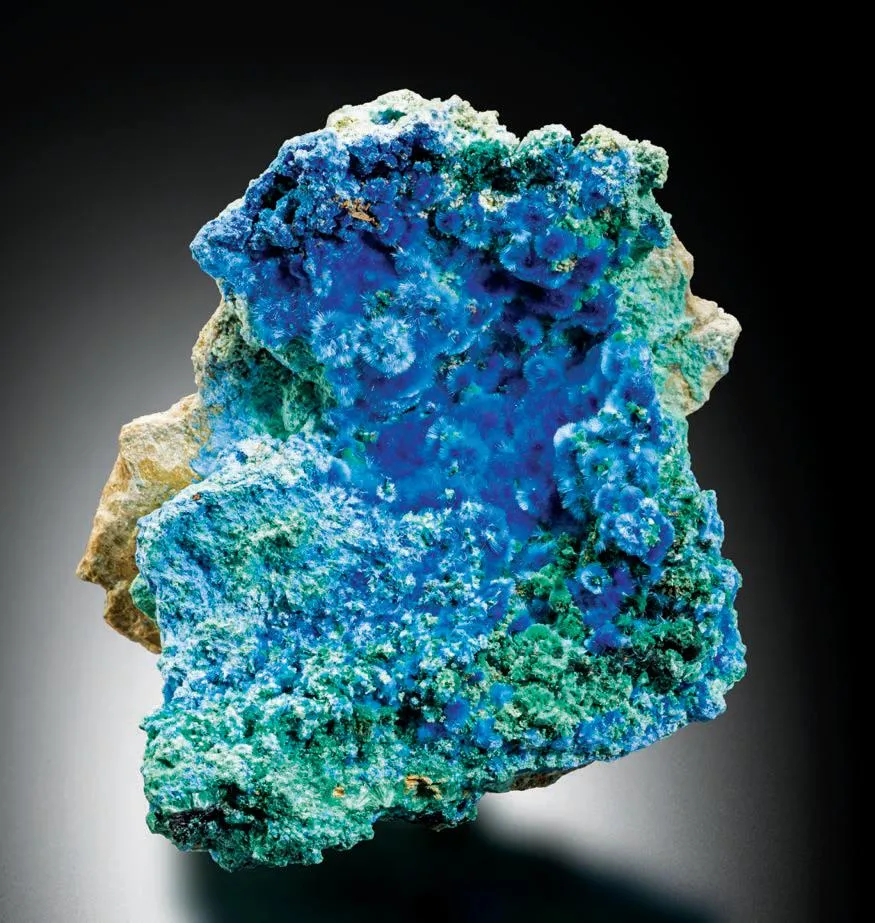 Cyanotrichite, Brochantite, Quartz - image 1