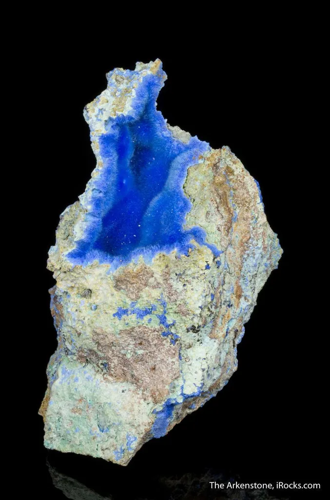 Cyanotrichite pocket image