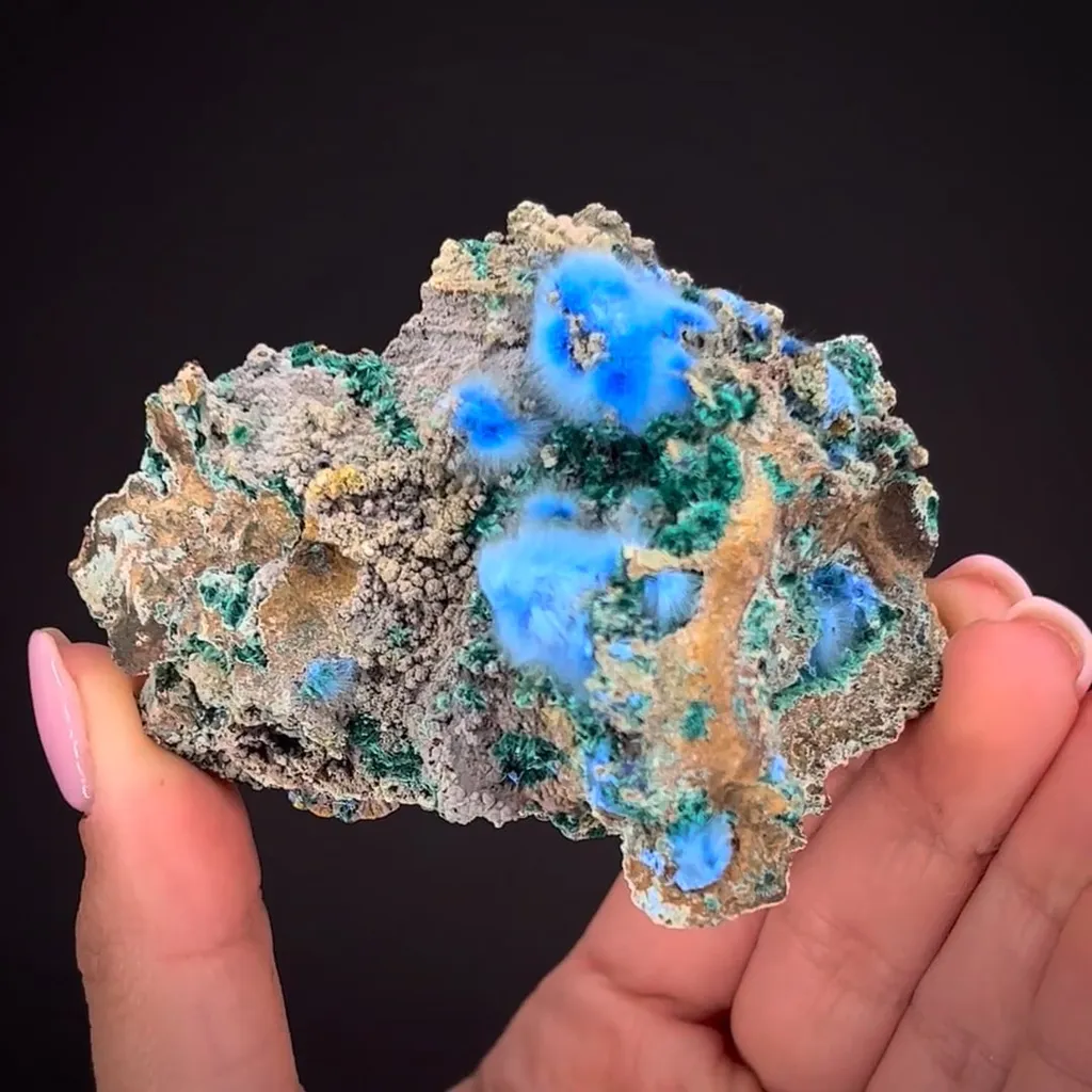 Cyanotrichite with Brochantite image