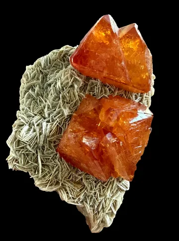 Scheelite