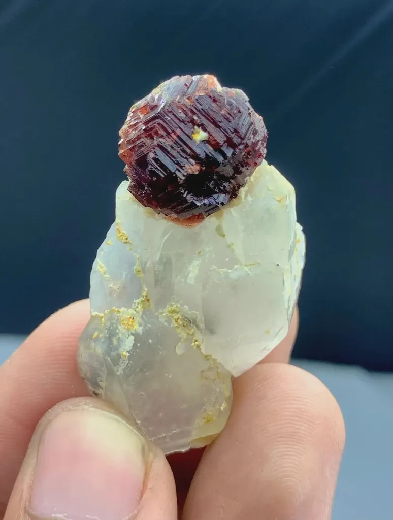 Damage free Etched spessartine Garnet on Quartz mineral specimen @ Pak - image 3