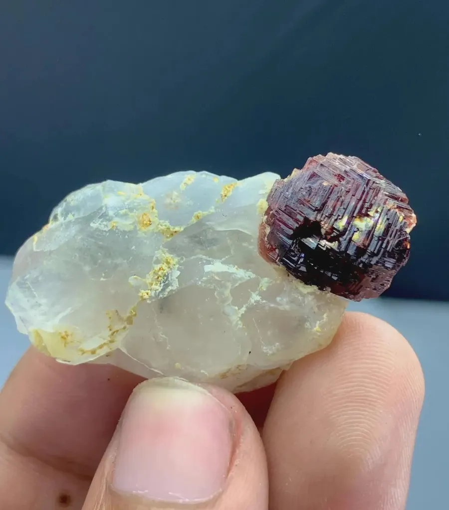 Damage free Etched spessartine Garnet on Quartz mineral specimen @ Pak - image 2