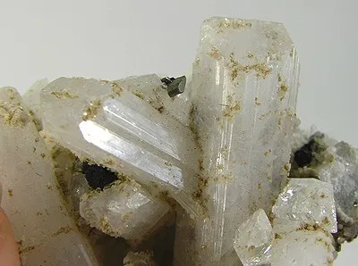 Danburite - image 2