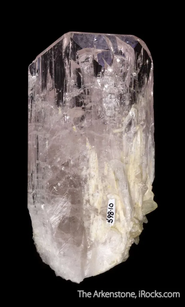 Danburite - image 4