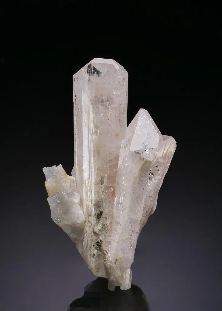 Danburite image