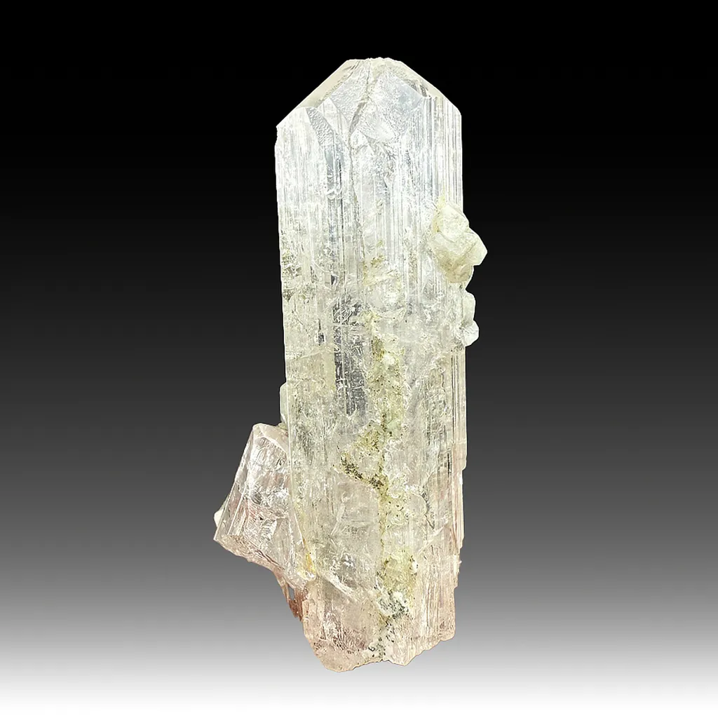 Danburite (774) image