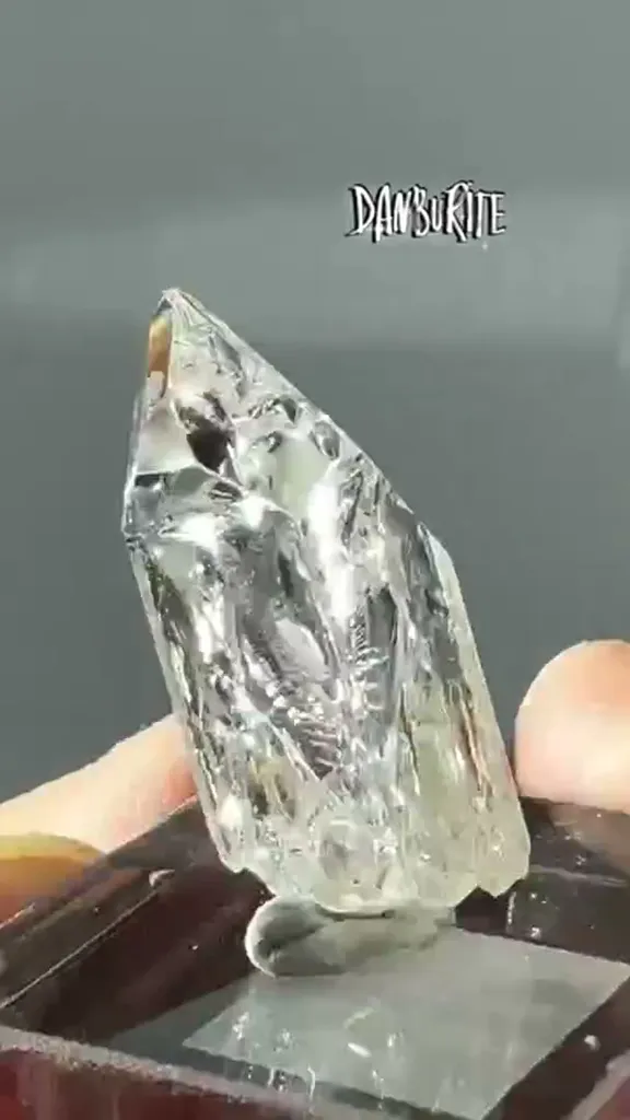 Danburite from Mexico - image 3