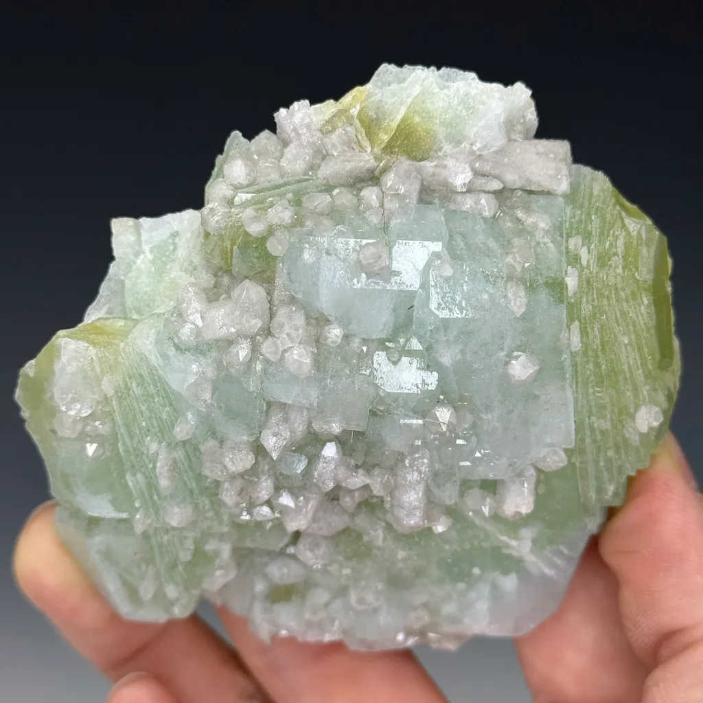 Datolite - image 4