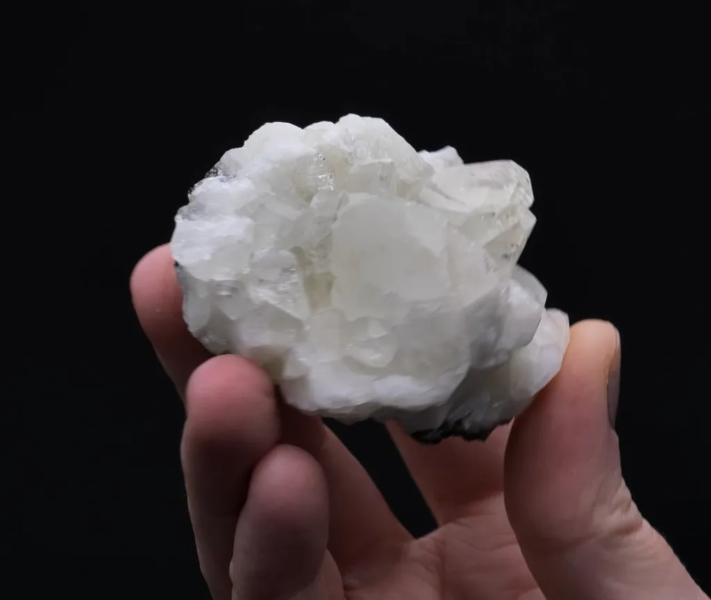 Datolite - image 2