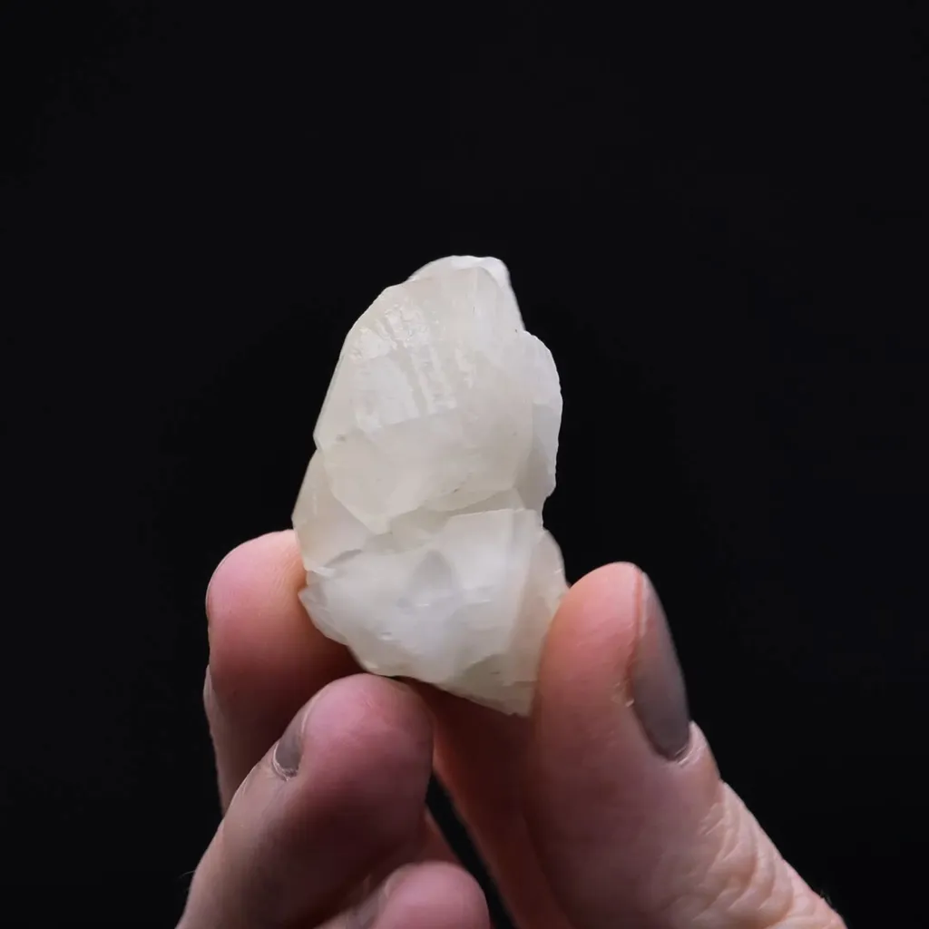 Datolite - image 2