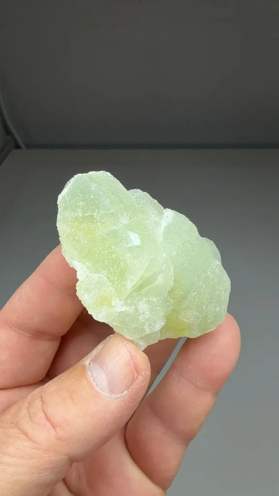 Datolite with Quartz - image 2