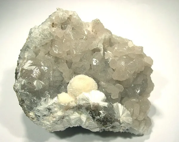 Datolite, Xonotlite image