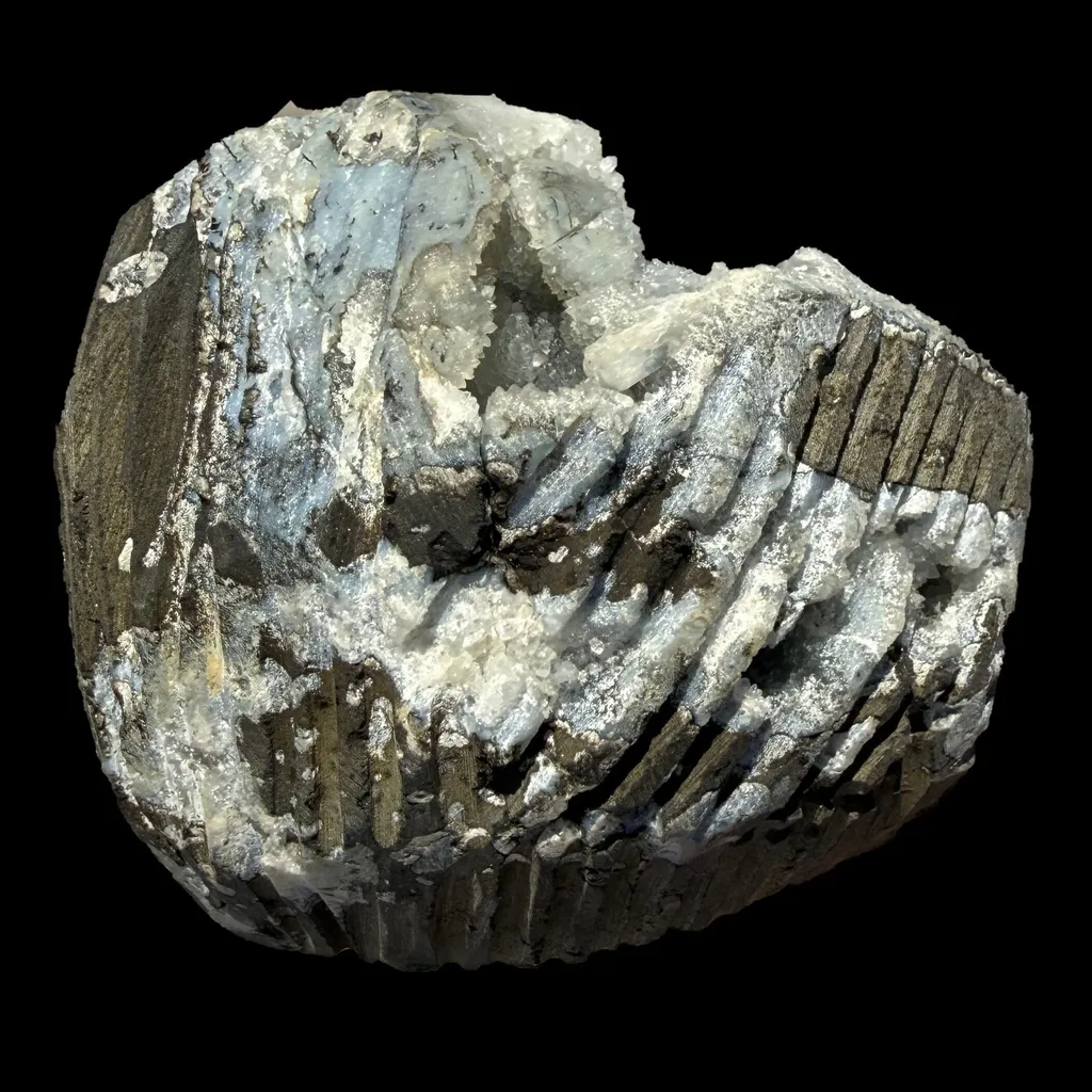Deep Red Heulandite & Stilbite in Sparkling Chalcedony Geode – Indian Zeolite Mineral from Jalgaon - image 6