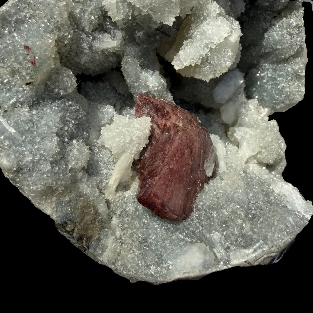 Deep Red Heulandite & Stilbite in Sparkling Chalcedony Geode – Indian Zeolite Mineral from Jalgaon - image 3