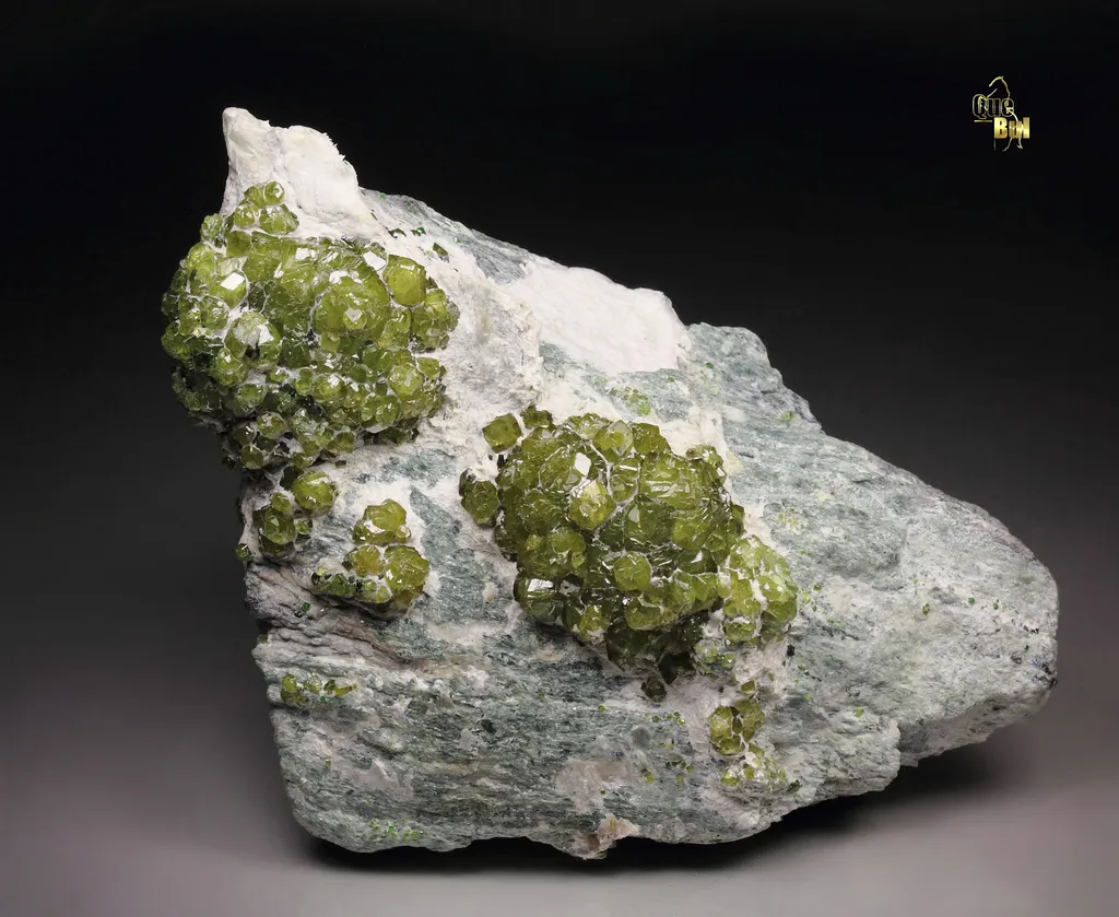 Demantoid image
