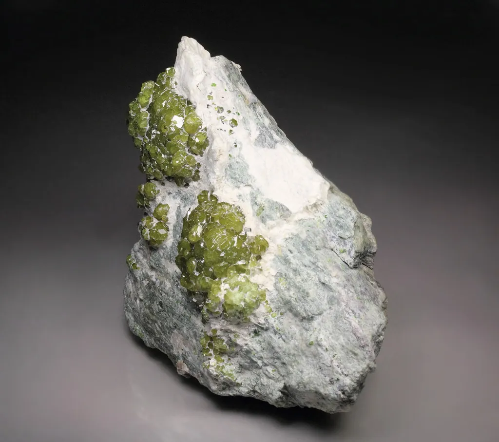Demantoid - image 3