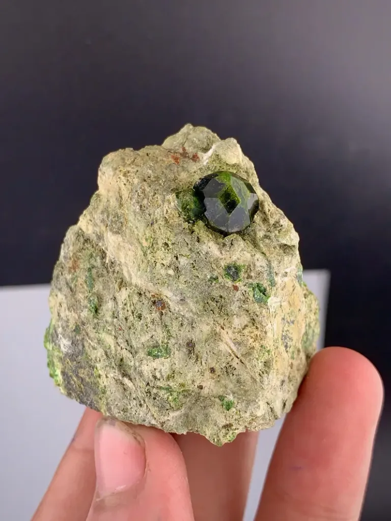 Demantoid from Belqeys Mountain image