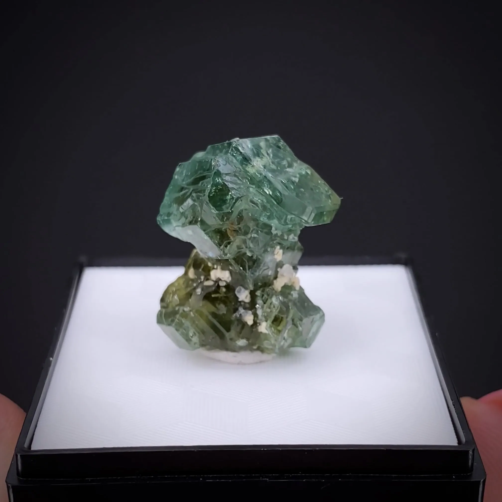 Demantoid Garnet - image 2