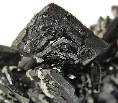 Descloizite - image 2