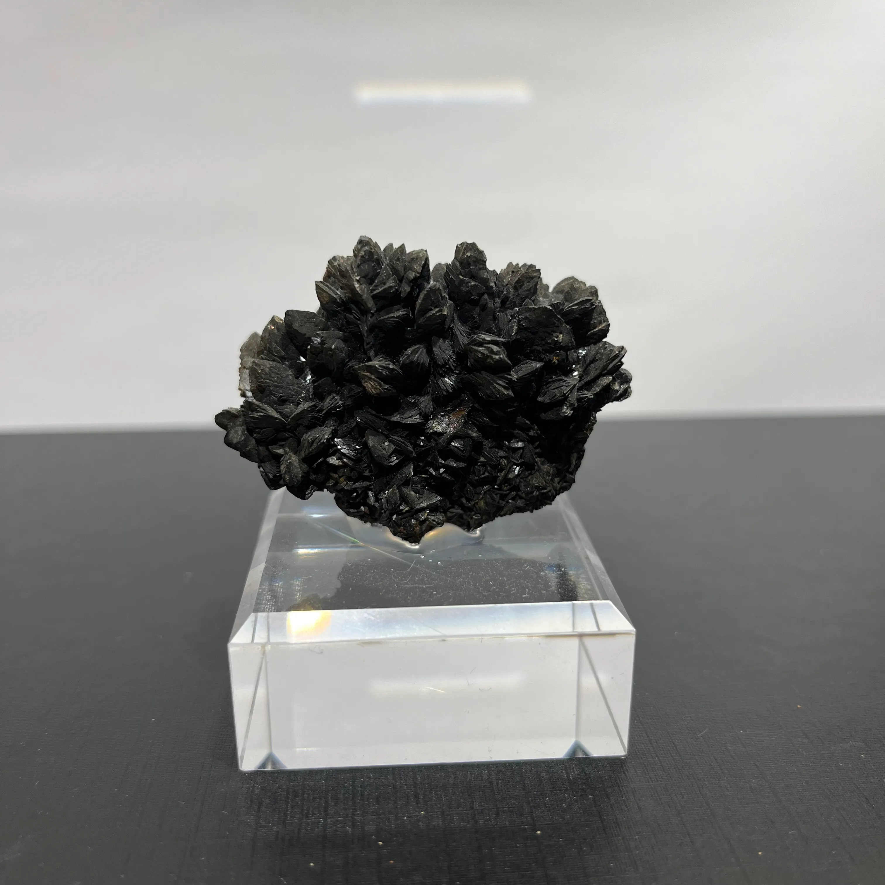 Descloizite from Namibia, Otjozondjupa Region, Berg Aukas Mine - image 1