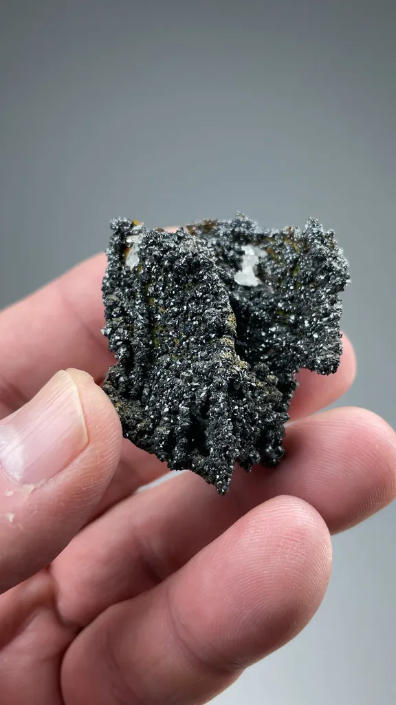 Descloizite with Calcite - image 2