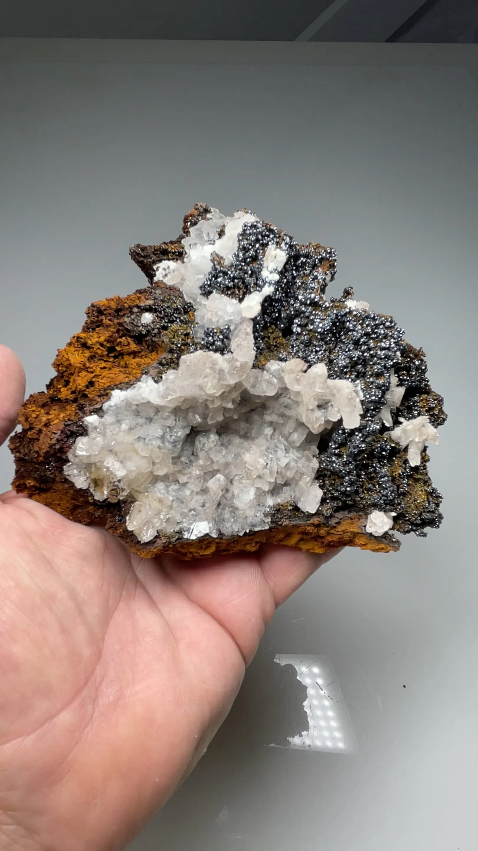 Descloizite with Calcite - image 2