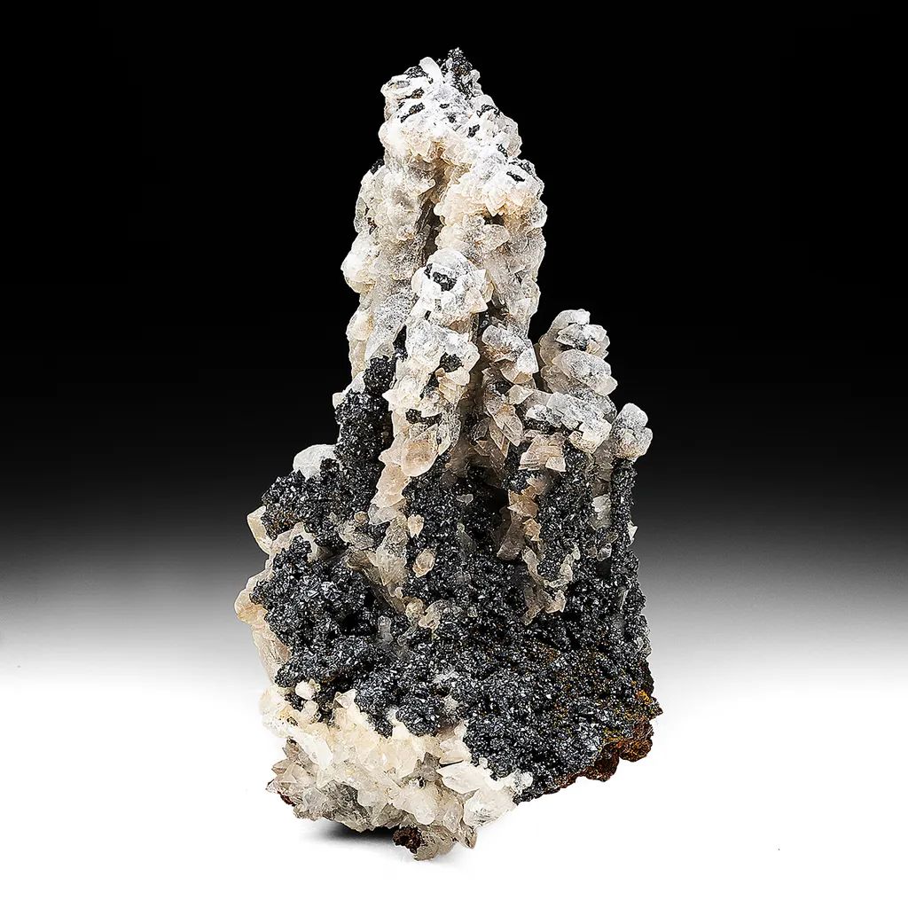 Descloizite with Calcite image