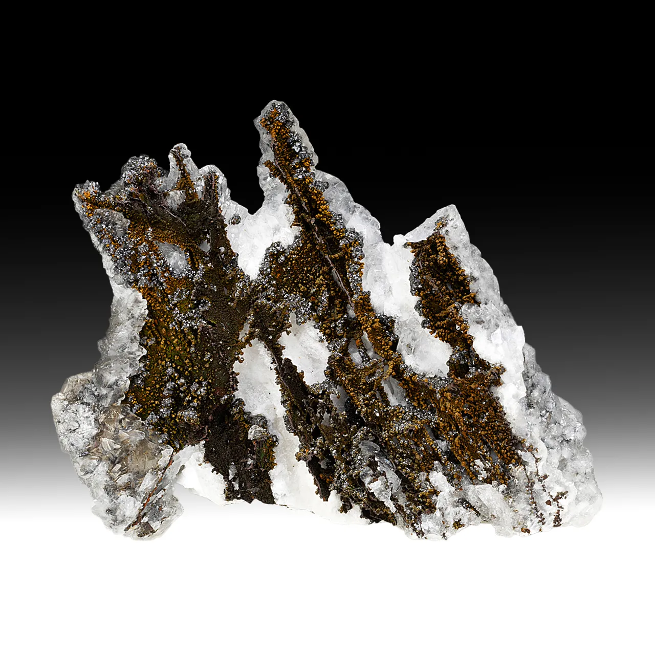 Descloizite with Calcite - image 1