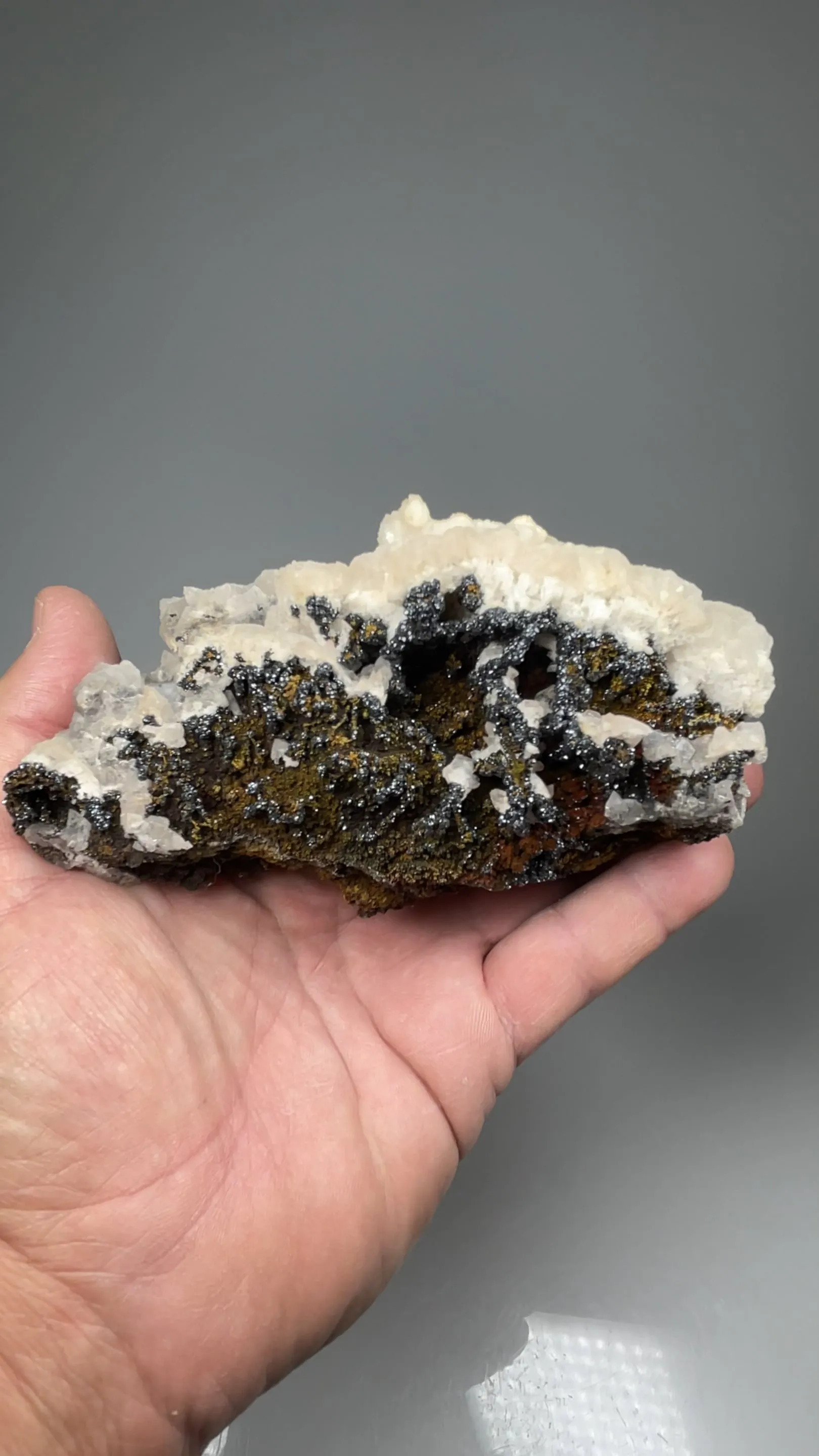 Descloizite with Calcite - image 2