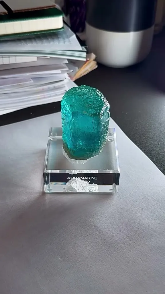 Desk-side appreciation for one of the rarest aquamarines I’ve had the… image