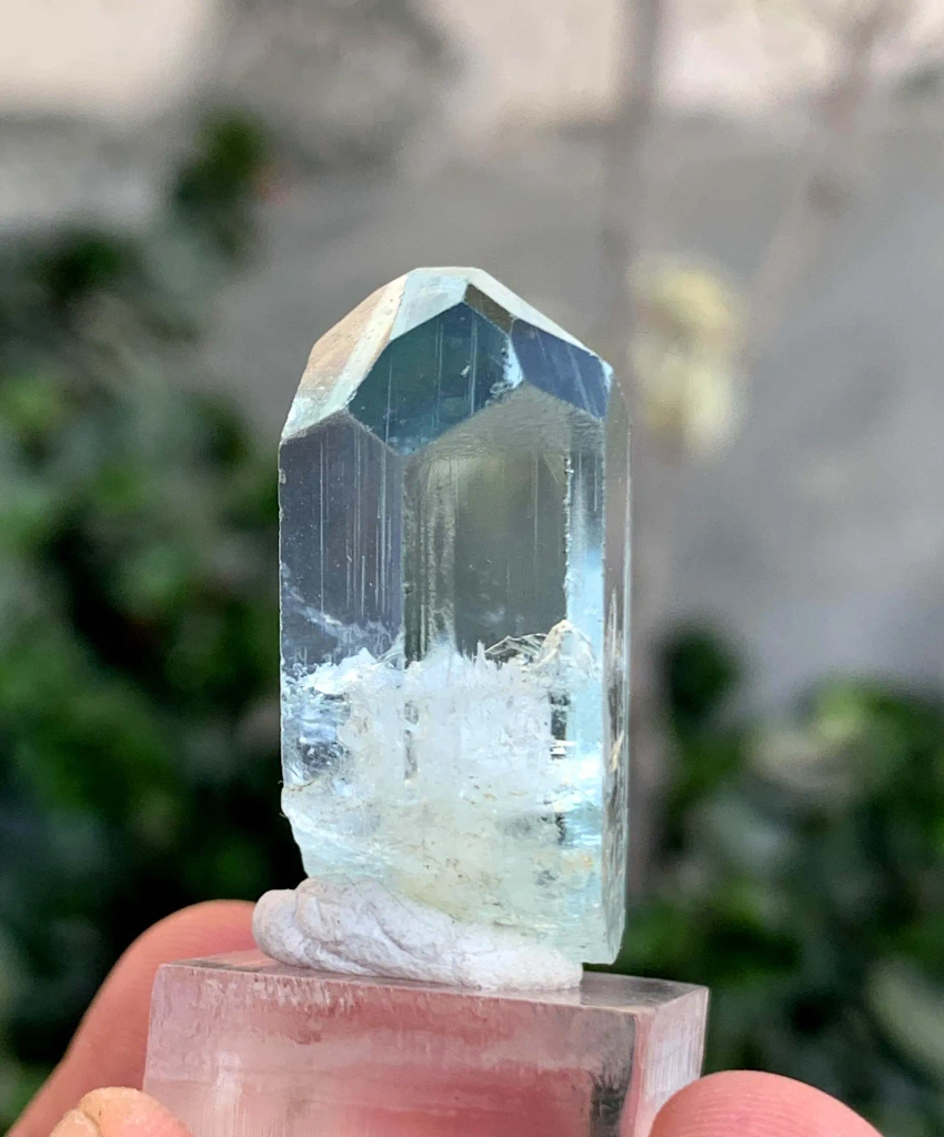Diamond Cut Blue Transparent Aquamarine Crystal from Pakistan - image 5