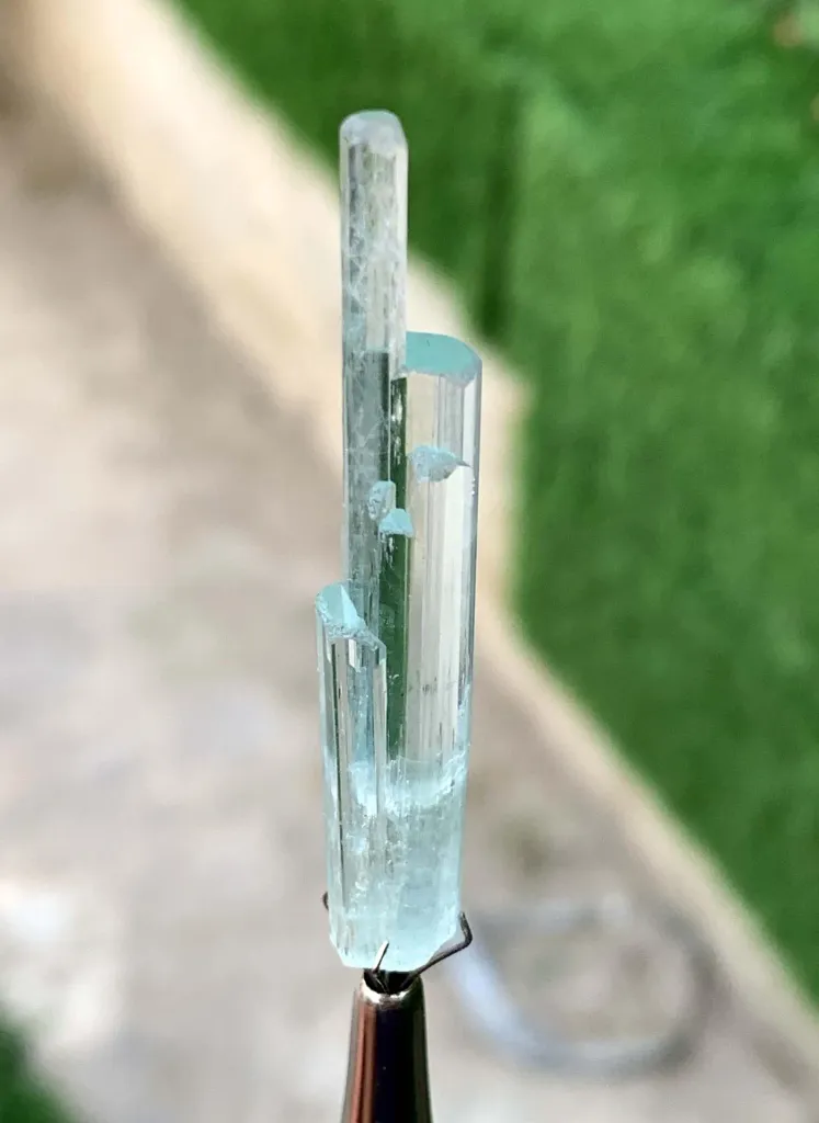 Diamond Cut Sky Blue Transparent Aquamarine with Helux DNA from Paistan - image 3