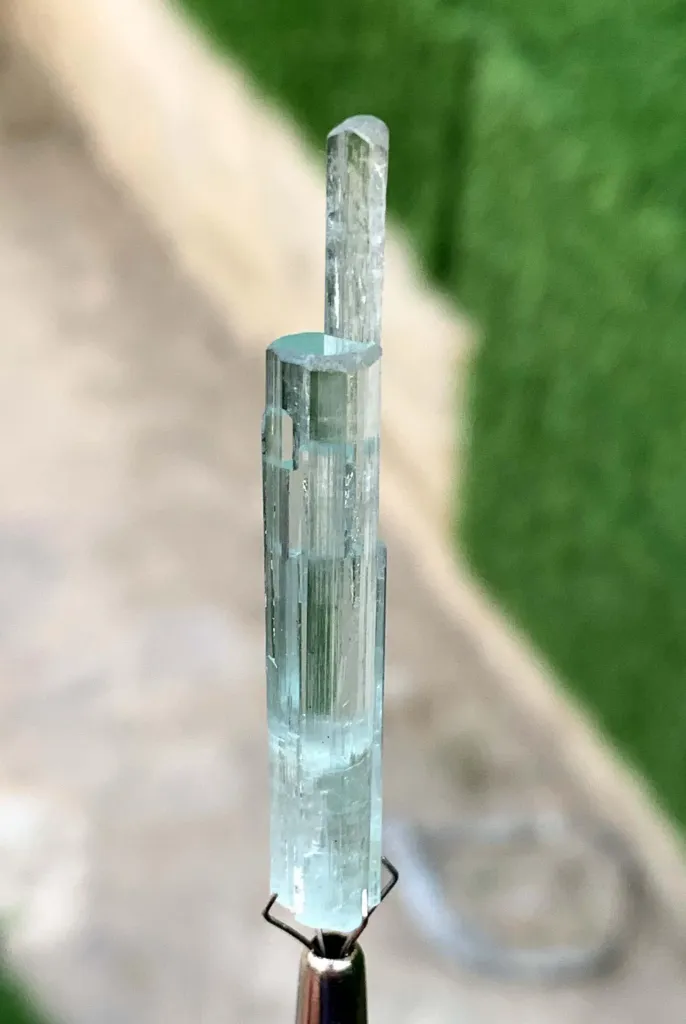 Diamond Cut Sky Blue Transparent Aquamarine with Helux DNA from Paistan - image 6