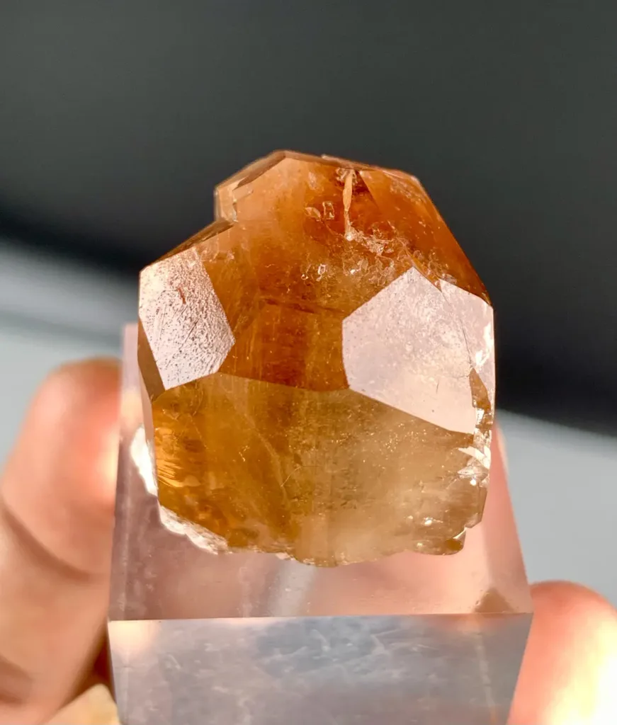 Diamond Cut Terminated Golden Color Topaz Crystal from Skardu Pakistan - image 5