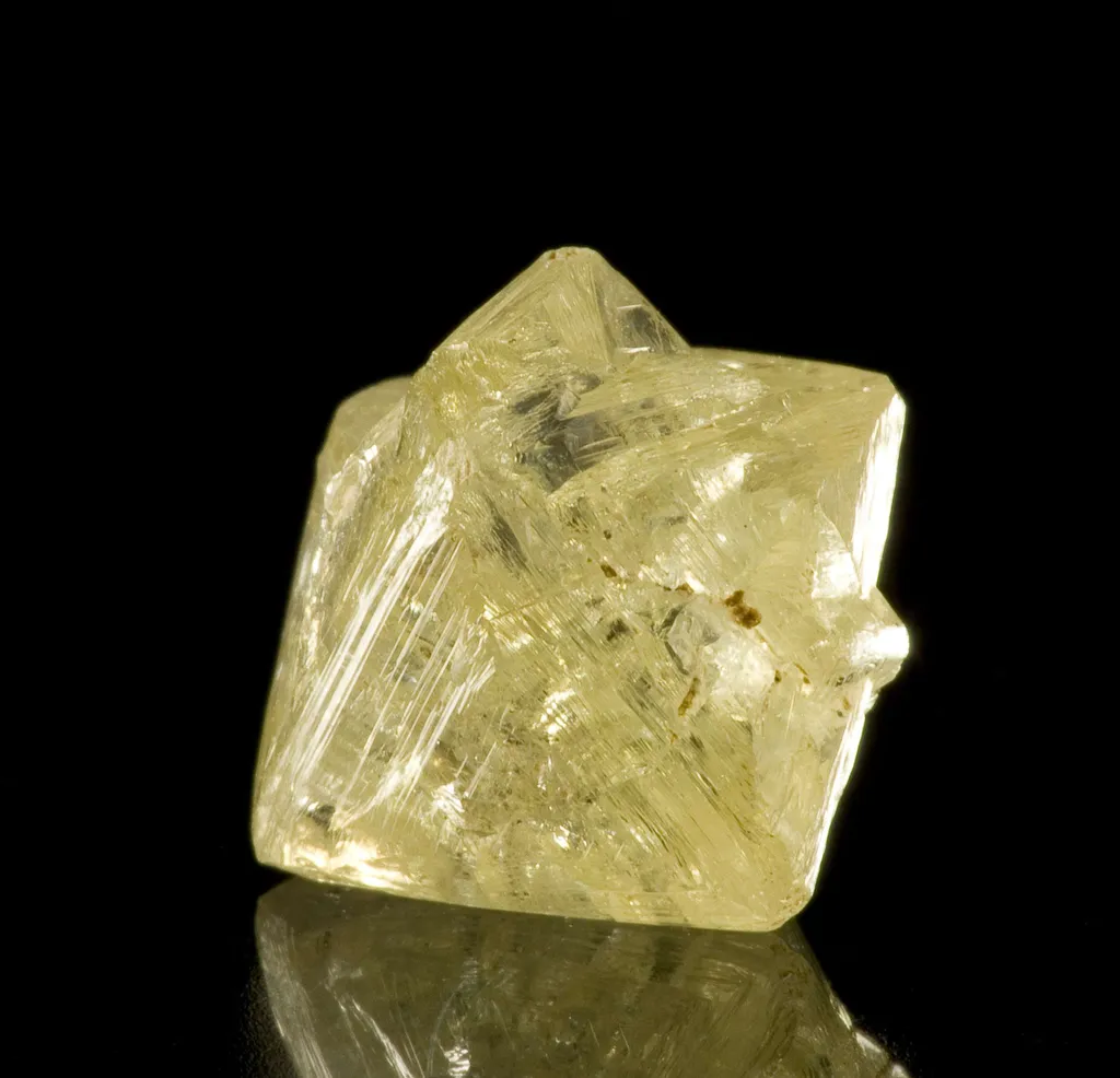 Diamond (Fancy Yellow) - image 5
