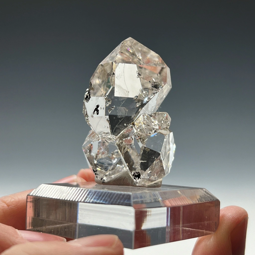 Diamond from Ace of Diamonds Mine, Middleville, Town of Newport, Herkimer County, New York, USA - image 3