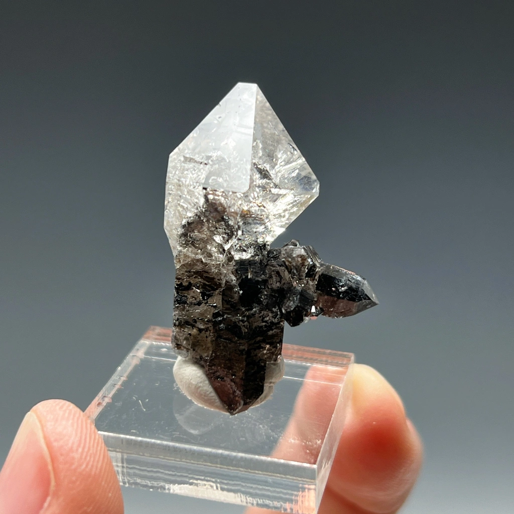 Diamond from Treasure Mountain Diamond Mine, New York, USA - image 3