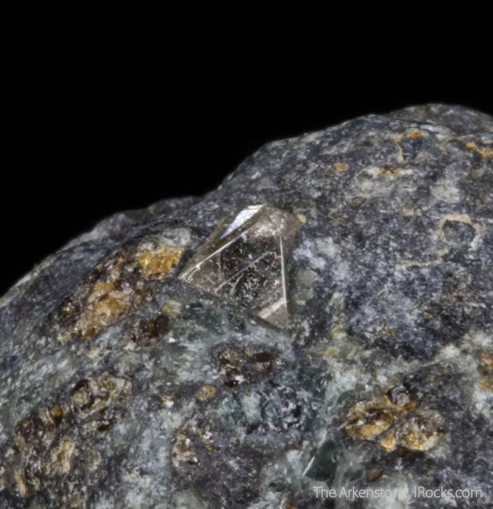 Diamond in Kimberlite - image 4