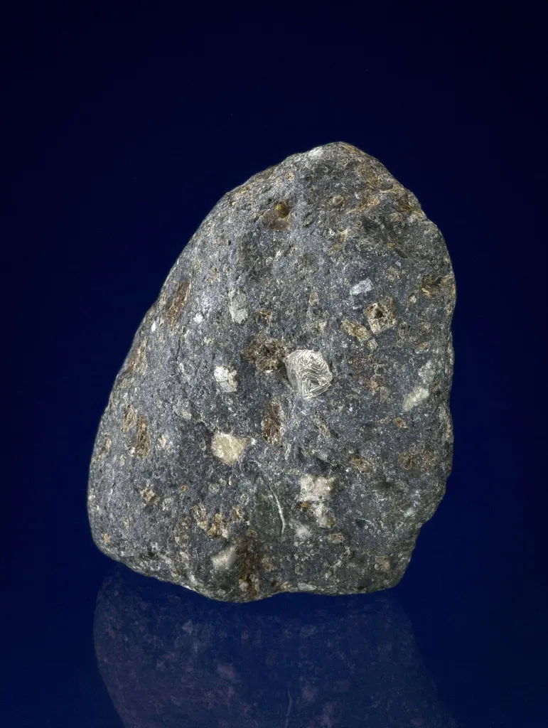 Diamond in Kimberlite - image 2