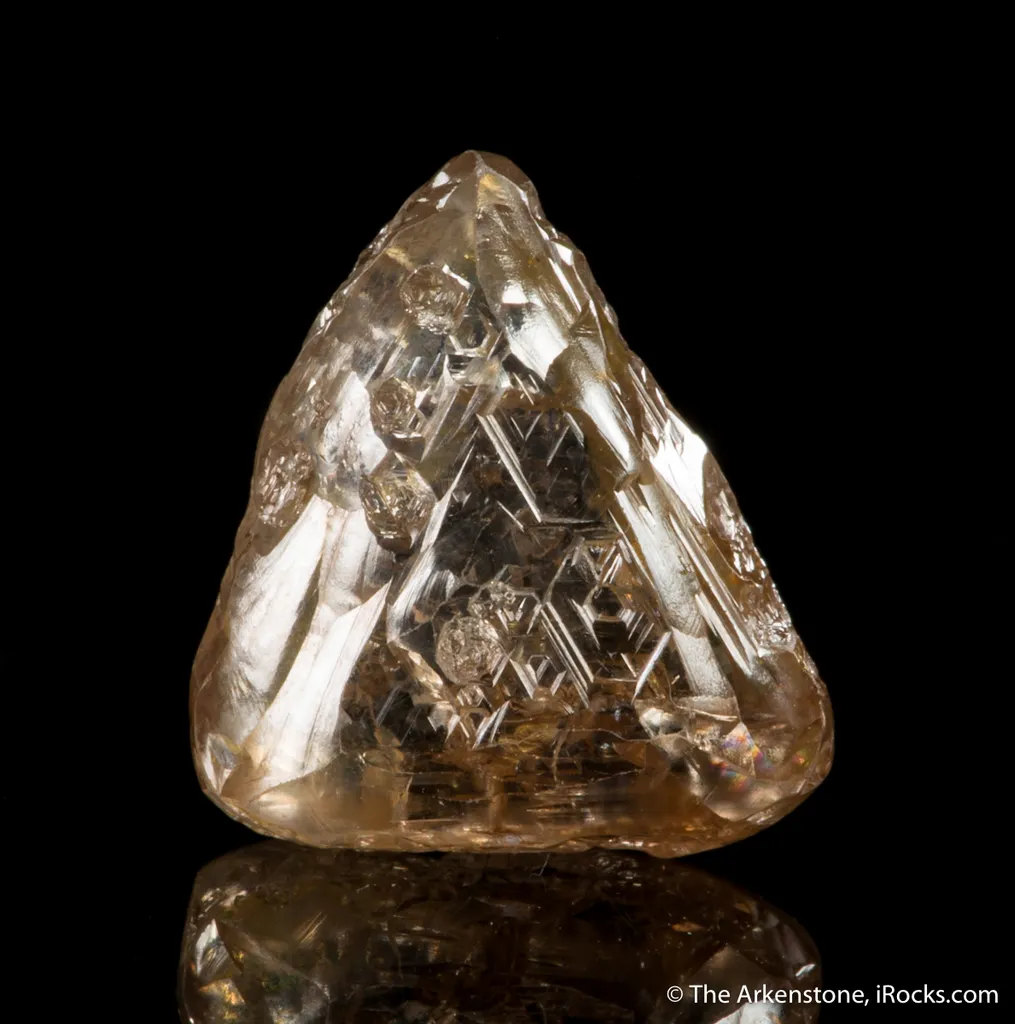 Diamond (macle twinned) image