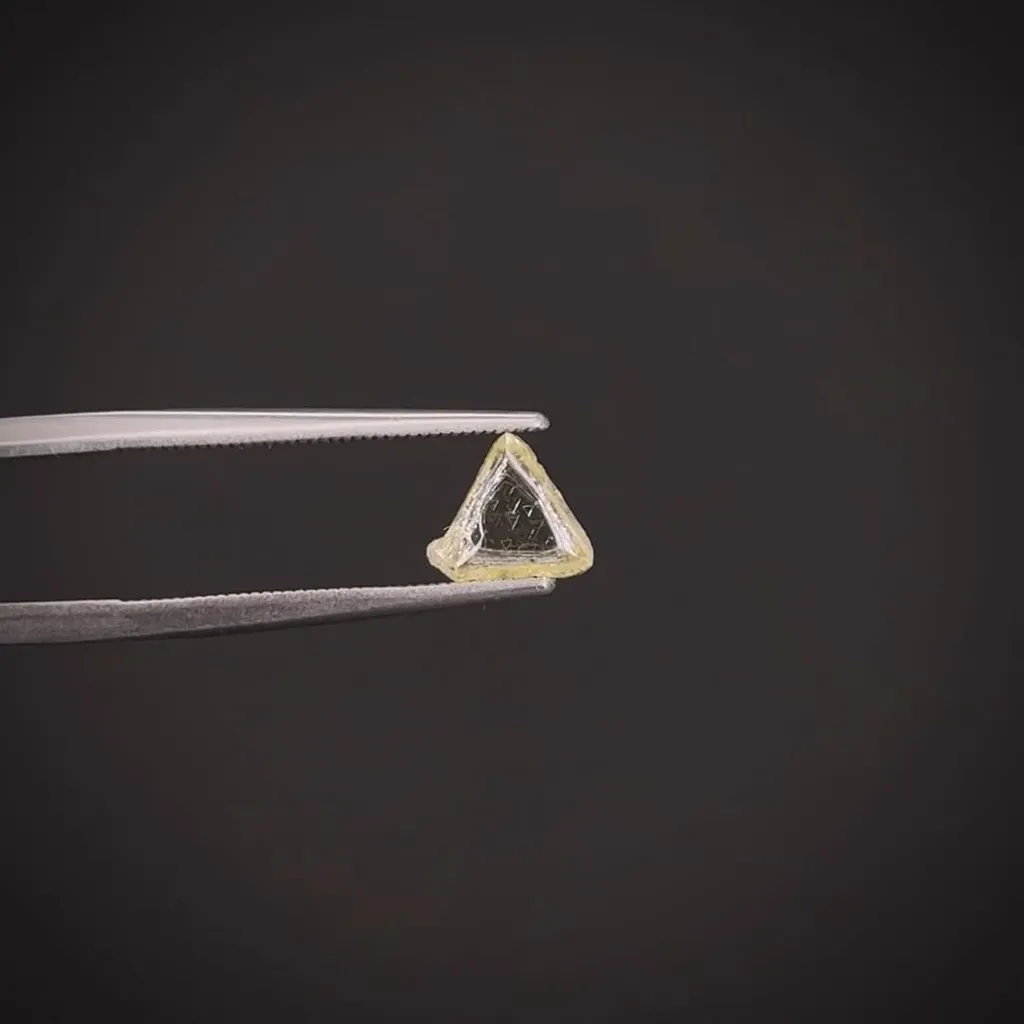 Diamond (macle twinned) - image 2