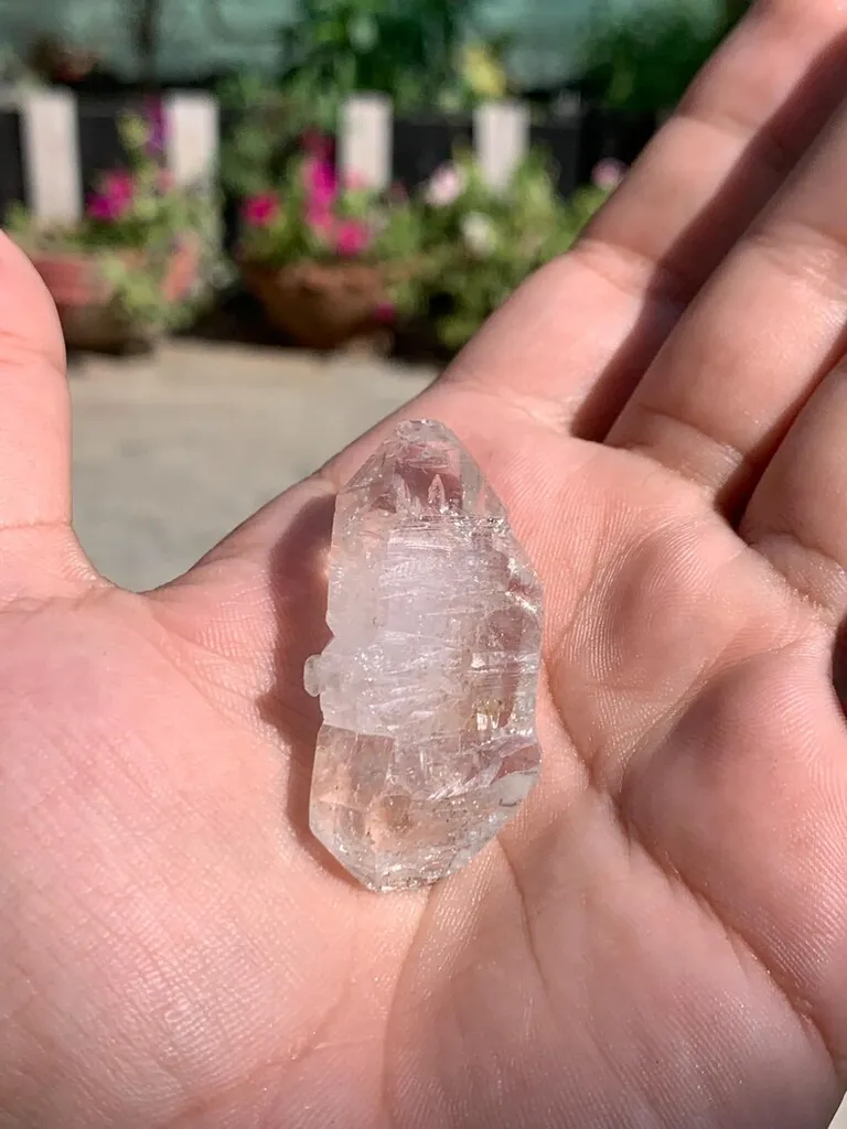 Diamond Quartz from Pakistan image