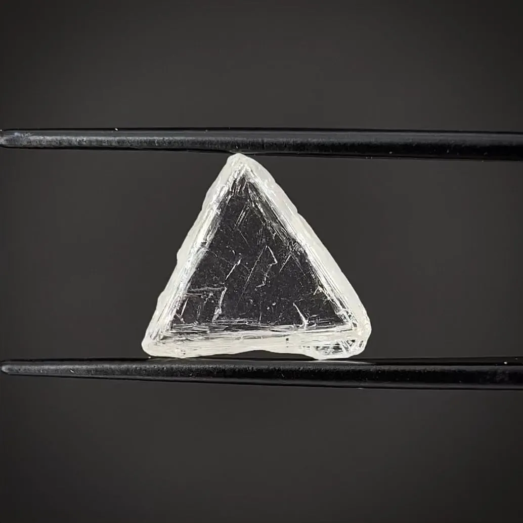 Diamond (twinned) - image 2