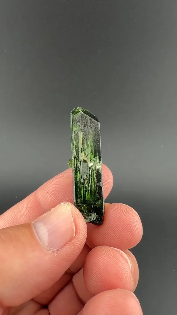 Diopside - image 2