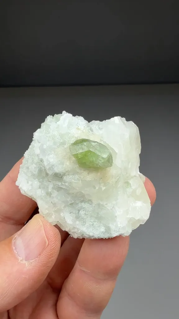 Diopside - image 2