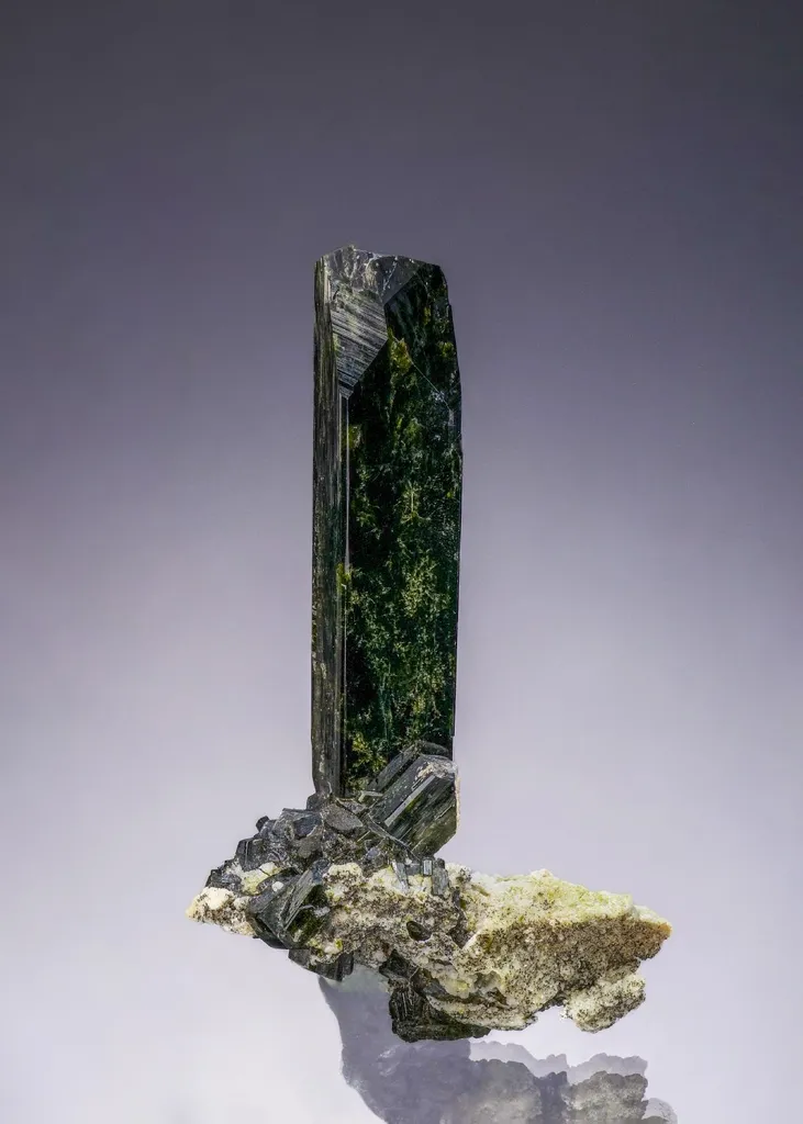 Diopside image