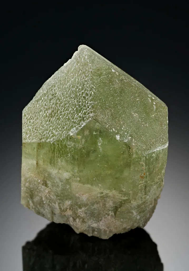 Diopside image