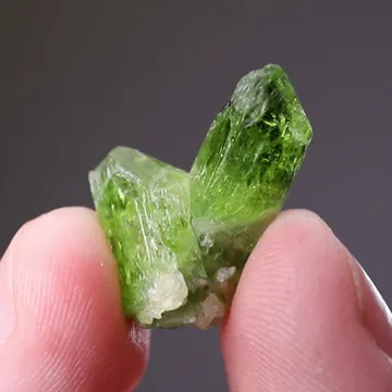 Diopside var. CHROMIAN Diopside