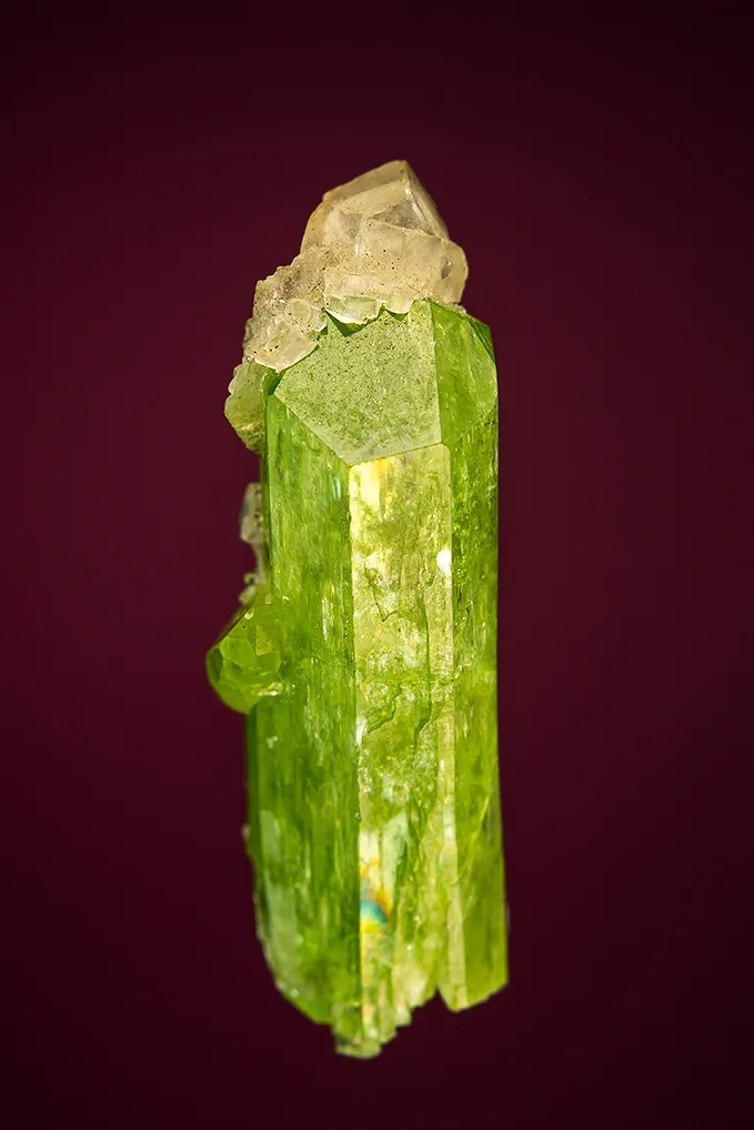 Diopside with Calcite image